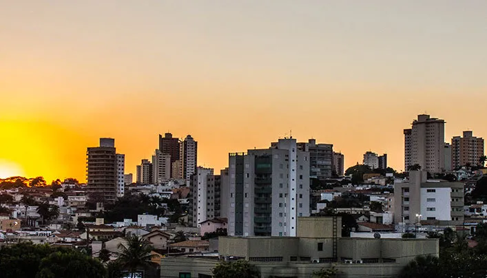 Comércio descentralizado e hotelaria de peso mudam a lógica econômica de Uberlândia
