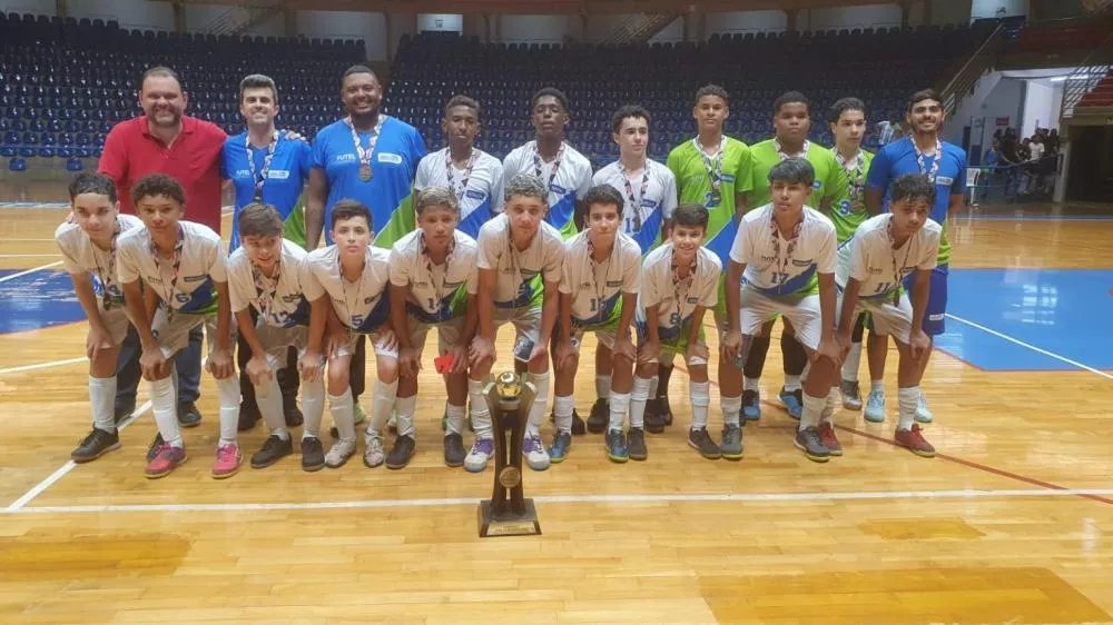 Uberlândia cala Belo Horizonte e levanta a taça estadual no futsal sub 13