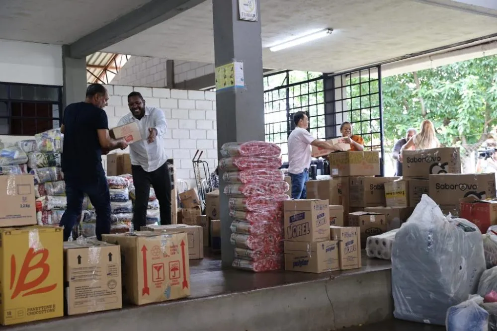 Uberlândia envia 8 toneladas de doações à Zona da Mata após chuvas devastadoras