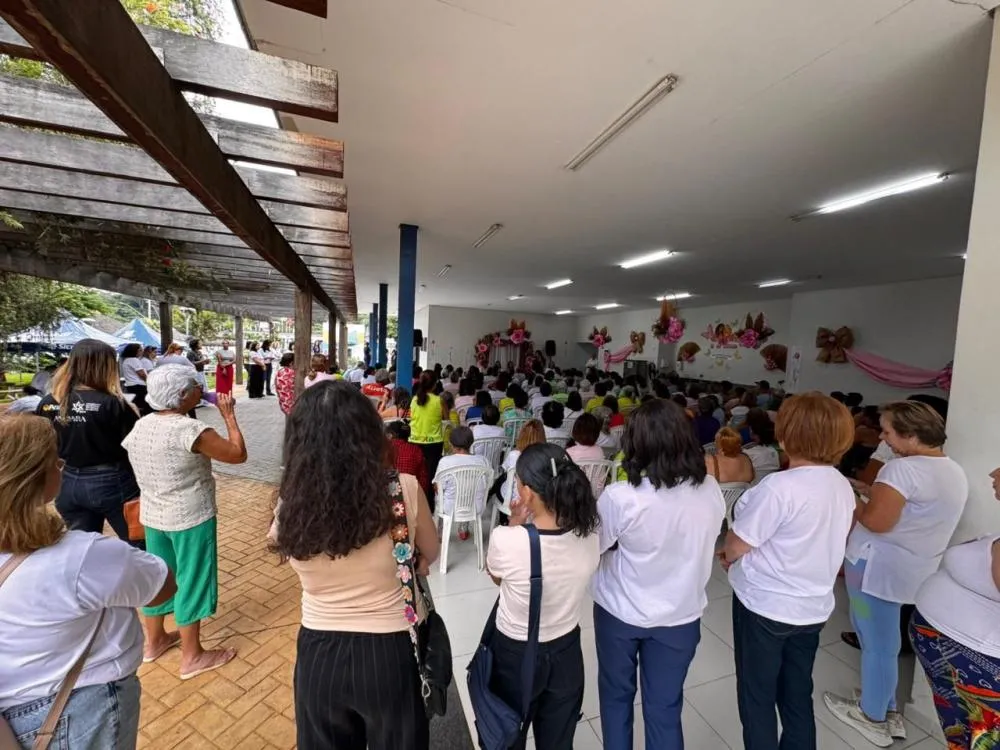 Evento do Dia da Mulher reúne centenas em Araxá e levanta debate sobre igualdade e direitos