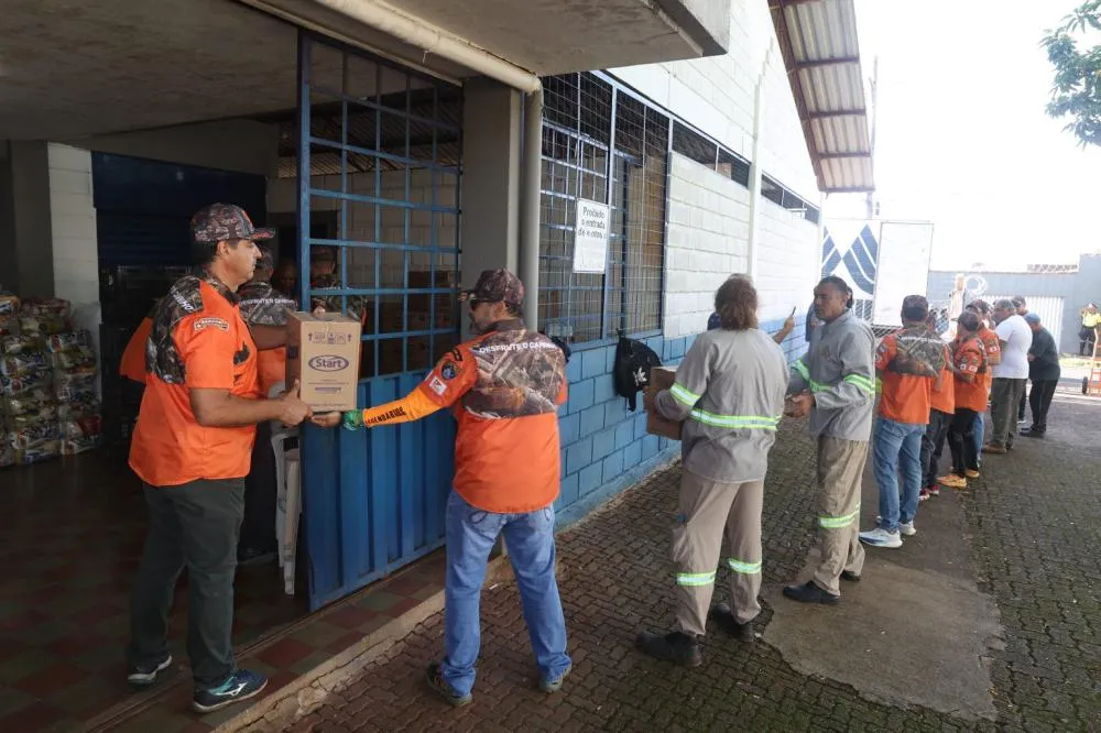 Cidade envia 20 toneladas de doações para cidades devastadas pelas chuvas na Zona da Mata