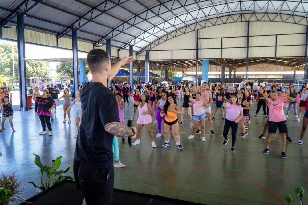 Arena Funel vira palco de mobilização feminina e reúne centenas de mulheres em Uberaba