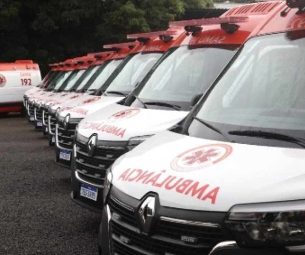 Uberlândia recebe 11 ambulâncias e tenta corrigir atraso histórico no atendimento do Samu