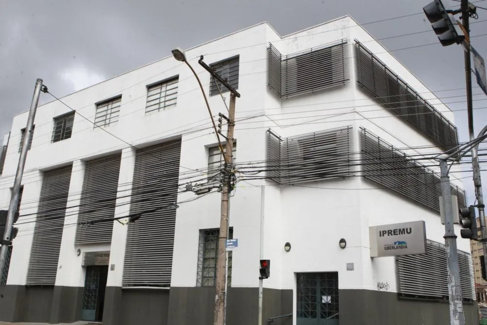 Prefeitura antecipa 13º de aposentados e injeta milhões na economia de Uberlândia