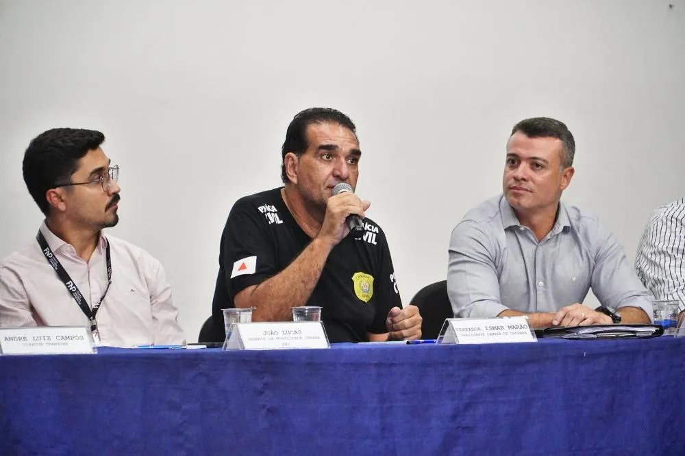Tarifa pode subir enquanto Prefeitura prevê gastar milhões: transporte coletivo de Uberaba entra no centro da polêmica