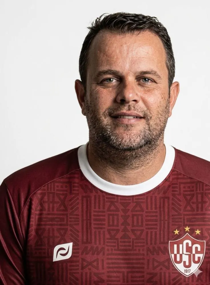 Uberaba Sport aposta em técnico conhecido por acessos e mira nova fase no futebol mineiro