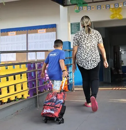 Mais de 4 mil vagas abertas em Uberlândia expõem desafio e oportunidade na rede pública
